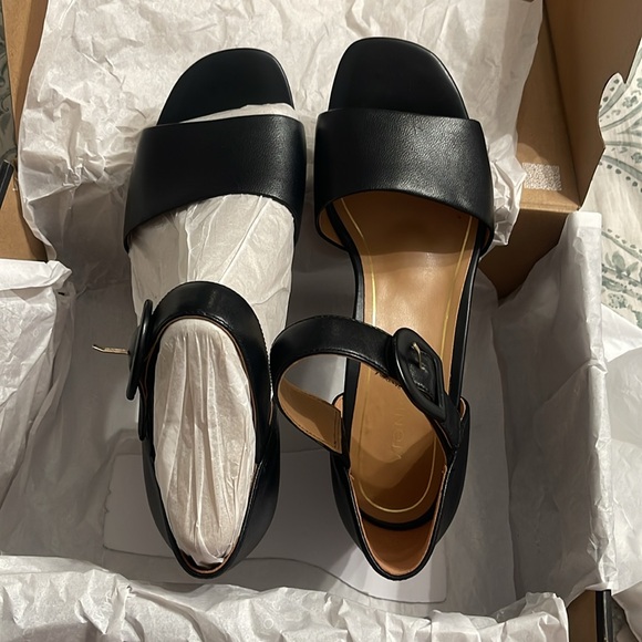 Vionic Chardonnay Black - Picture 5 of 9